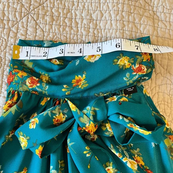 NY&C TALL BOW-NECK HALTERNECK BLOUSE, SIZE M - Picture 9 of 14